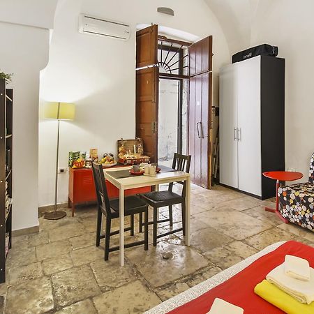 ברינדיזי B&B Affittacamere Del Teatro מראה חיצוני תמונה